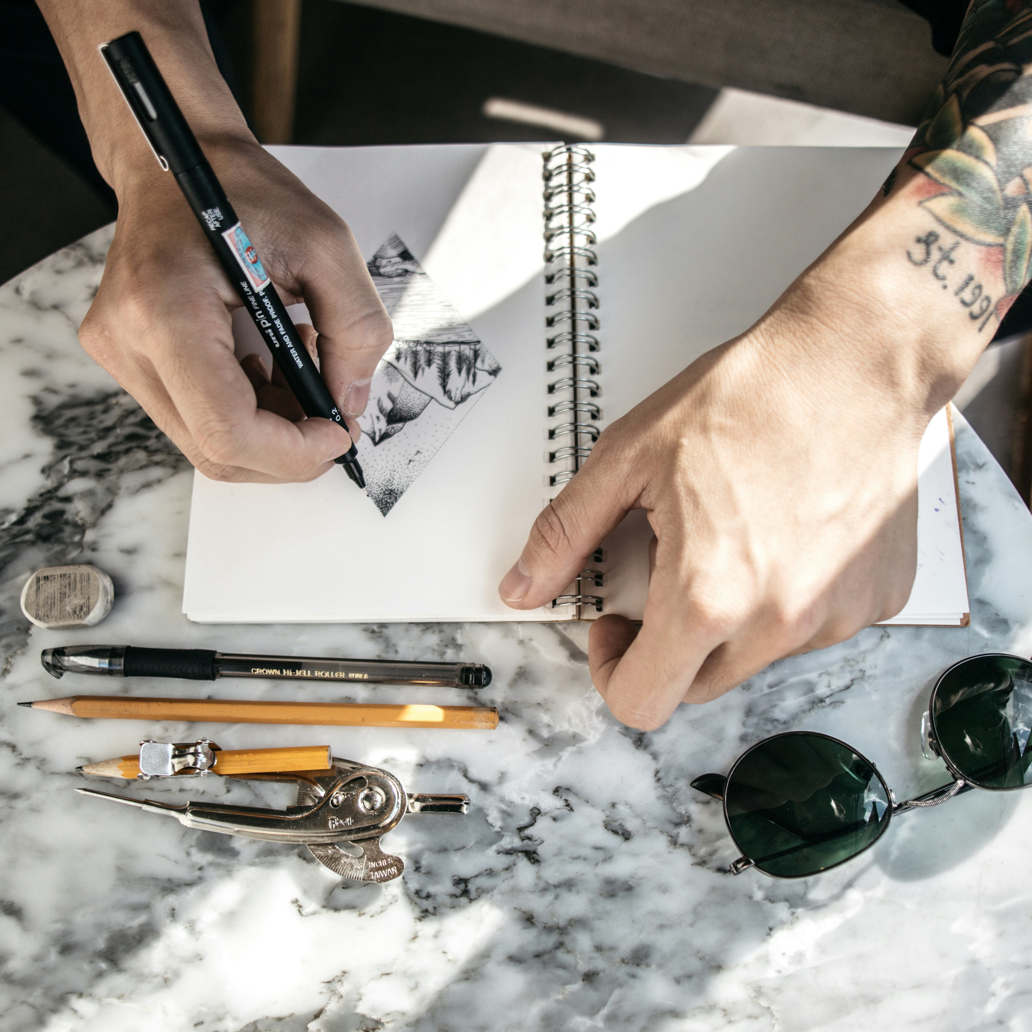 Interface professionnelle Tatuvia